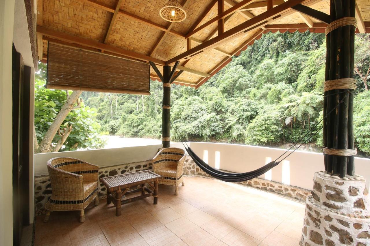 Jungle Tribe Guesthouse Berastagi Exterior photo